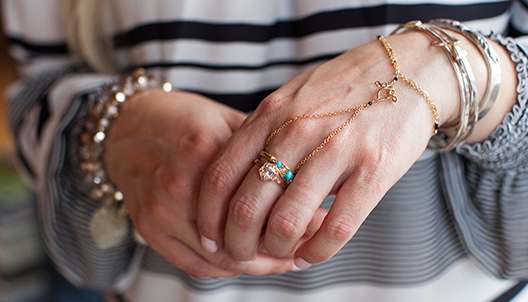 citrine-brass-neck citrine-brass-neck